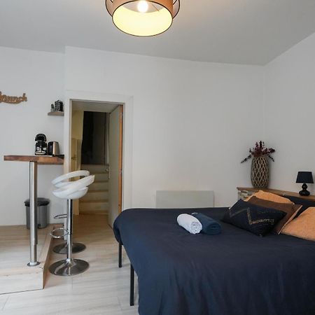 Studio Moderne, Hypercentre De Cholet, Arrivee Autonome ! ภายนอก รูปภาพ